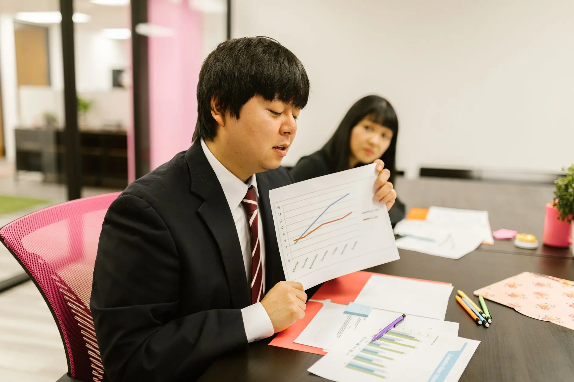 服装生产工艺流程优化方案：从设计到交付的质量管控要点