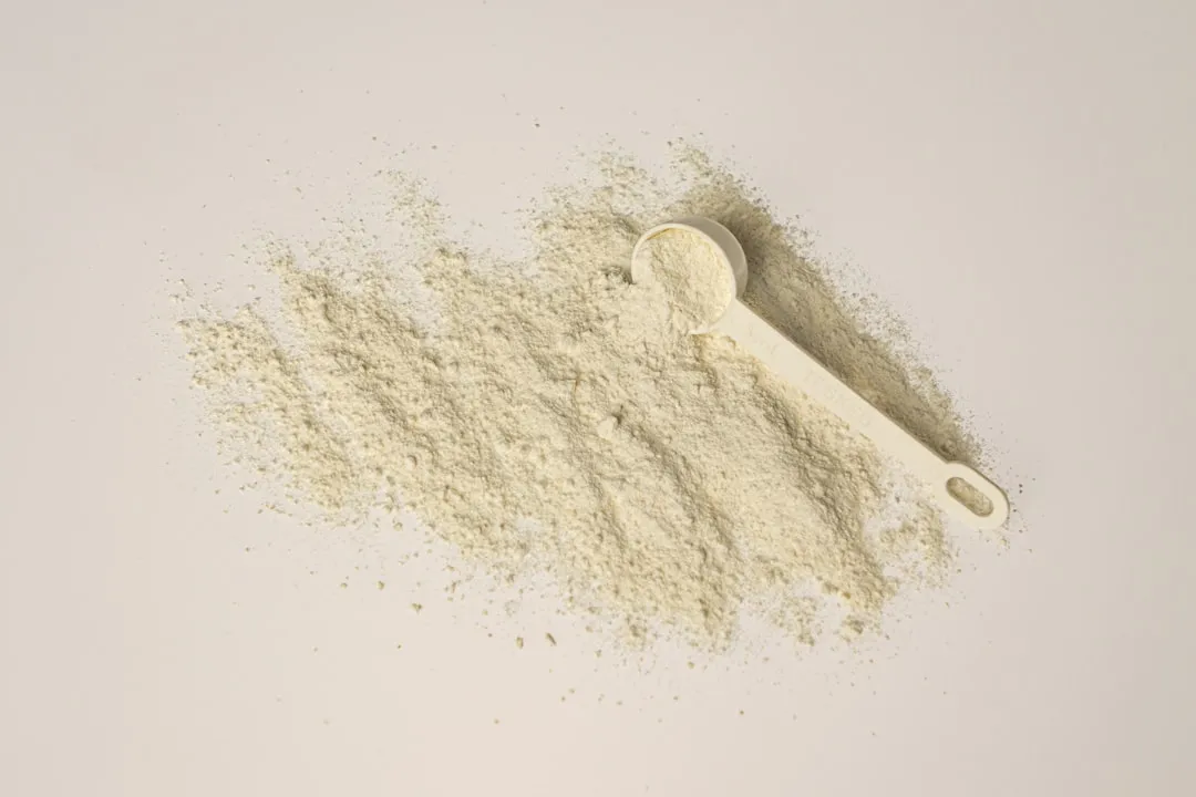 女装批发商如何选择服装设计合作工厂：从打版到量产的完整流程解析