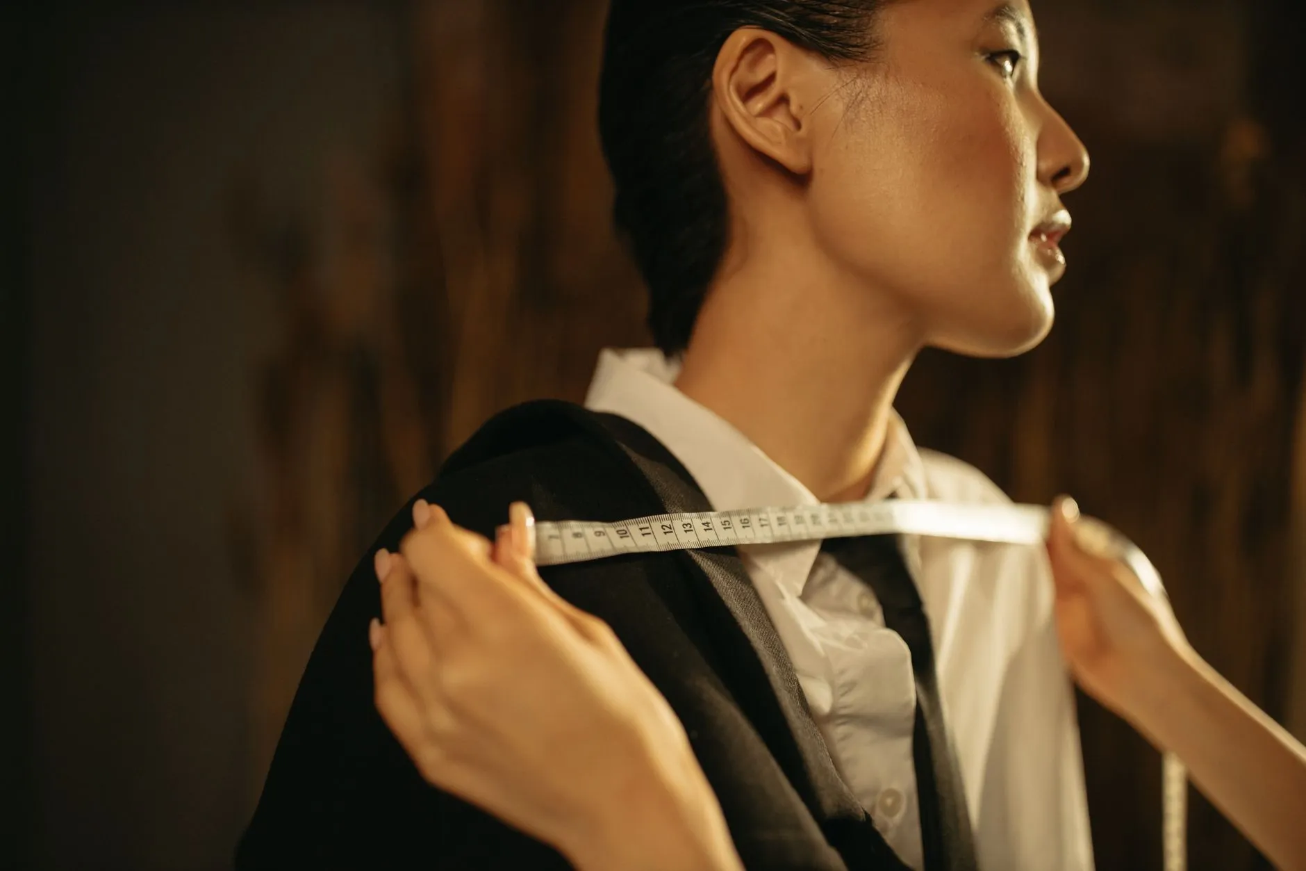 服装设计趋势观察：商务女装品牌如何通过版型创新提升市场竞争力正文配图 1